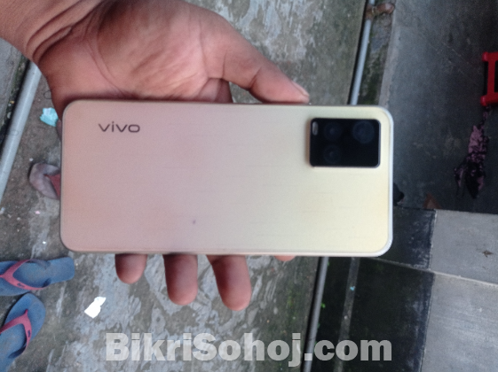 vivo 8-128 GB